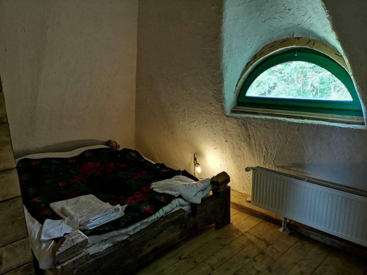 Casa Glod Pensionat Glod  Exteriör bild